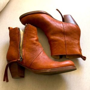 Acne Pistol boots size 41